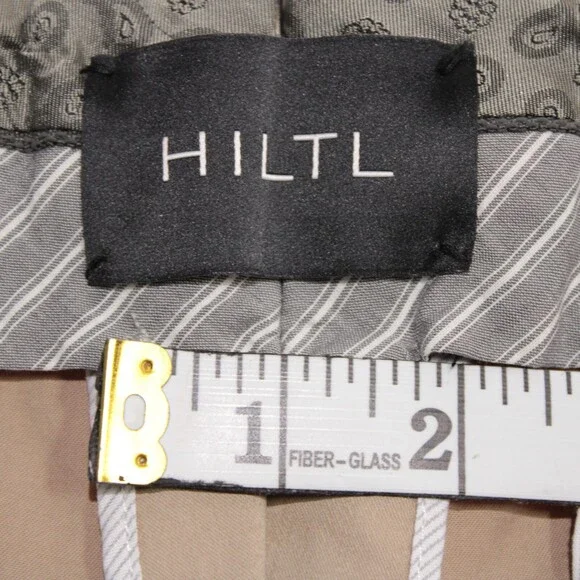 Hiltl NWT Dress Pants Size 34 US Contemporary Fit in Solid Beige Cotton Blend
